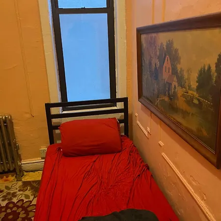 Cozy Room In East Village Apartment New York Exterior photo